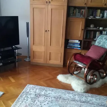 Balazs Πανσιόν