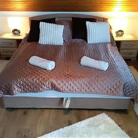 Πανσιόν Balazs Tihany