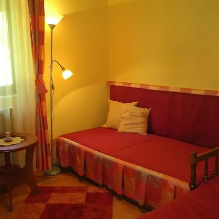 Balazs Πανσιόν Tihany