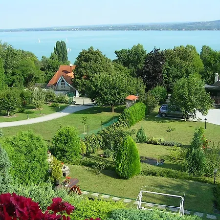 Πανσιόν Balazs 4*